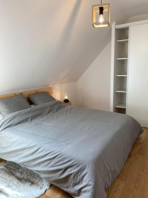 Charmant T4 Duplex Vue Montagne 卢登维耶尔 外观 照片