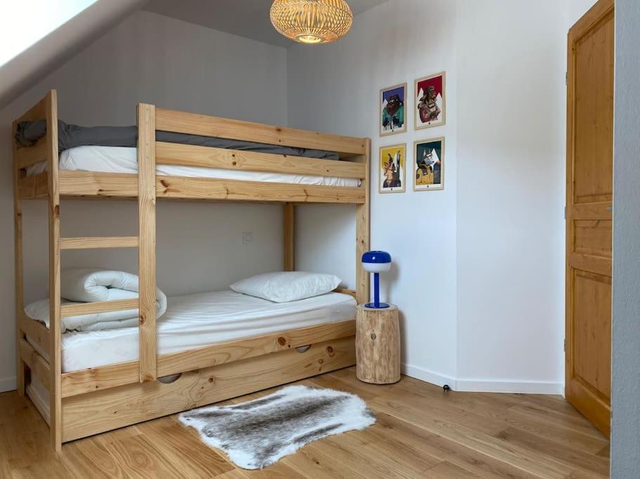 Charmant T4 Duplex Vue Montagne 卢登维耶尔 外观 照片